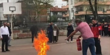 İTFAİYEDEN 4 GÜNDE 750 KİŞİYE YANGIN TAHLİYE TATBİKATI