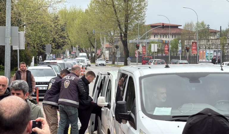 5 kişinin öldüğü katliamda gözaltına alınan 12 kişiden 8’i adliyede