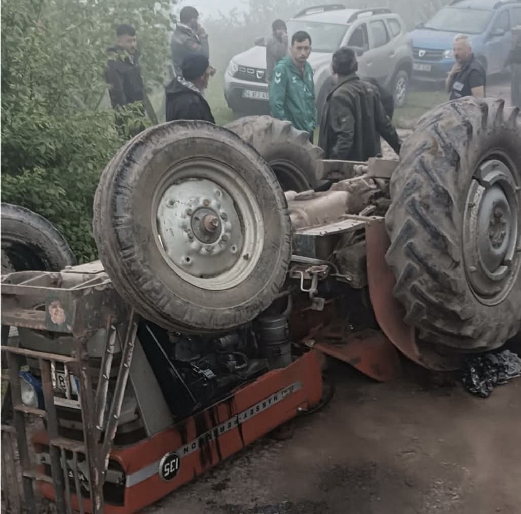 KULLANDIĞI TRAKTÖRÜN ALTINDA KALAN KADIN HAYATINI KAYBETTİ