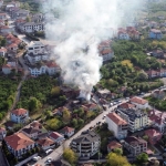 ALEVLERE TESLİM OLAN TEK KATLI EV KULLANILMAZ HALE GELDİ