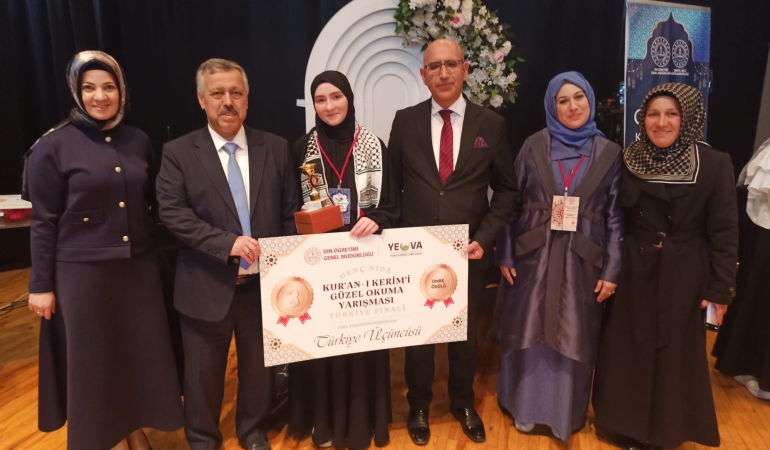 GENÇ NİDA KUR’AN-I KERİM’İ GÜZEL OKUMA YARIŞMASI’NDA BÜYÜK BAŞARI