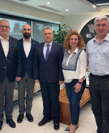 ad54289593c541b9a4d9fd1f012ad6a166f63c3c384c47fb9f86ed533ab67f3b