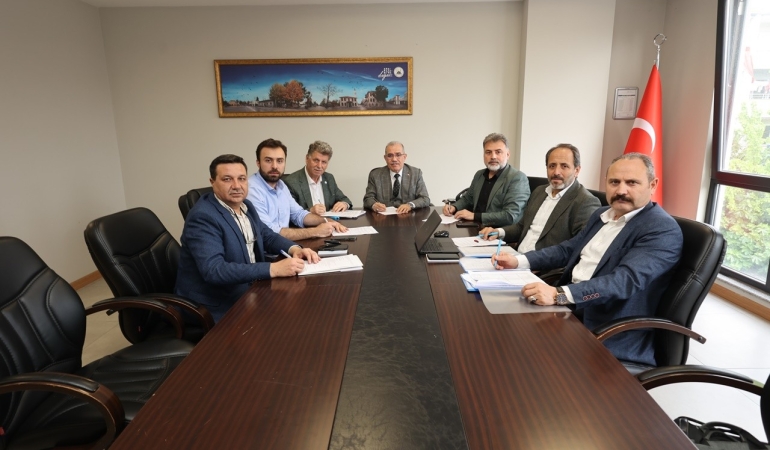 Adapazarı Belediyesi ile Hizmet-İş Sendikası Arasında Toplu İş Sözleşmesi İmzalandı