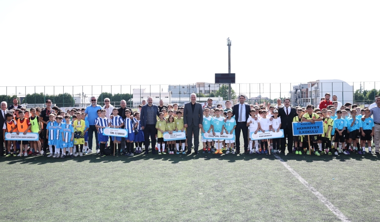 Serdivan’da Geleceğin Yıldızlarına İlk Pas Verildi