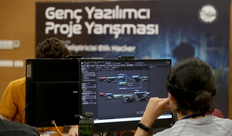 Genç zihinler kodluyor: “Oyun Geliştirici” etabı da tamamlandı