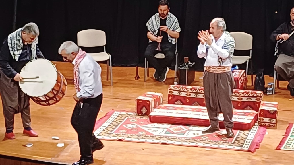 Sakarya Büyükşehir Belediyesi’nden kültür dolu gece; Sakarya Gaziantepliler Derneği’nin katkılarıyla Anadolu Kültür Buluşması’nda sıra gecesi coşkusu yaşandı