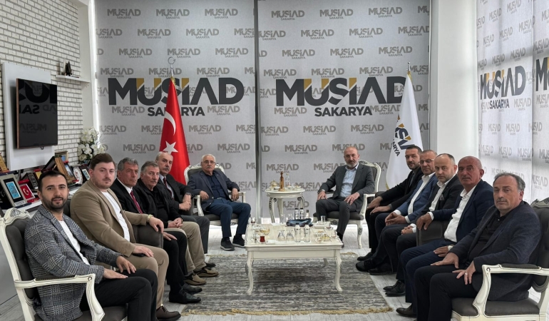 Sakarya Trabzonlular Derneği’nden MÜSİAD Sakarya’ya anlamlı ziyaret
