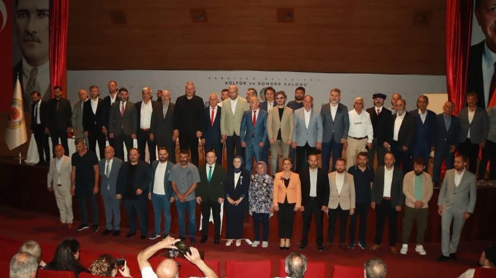 Sakarya Samsunlular Derneği olağan kongresinde vefa ve kültürel birliktelik ön plandaydı