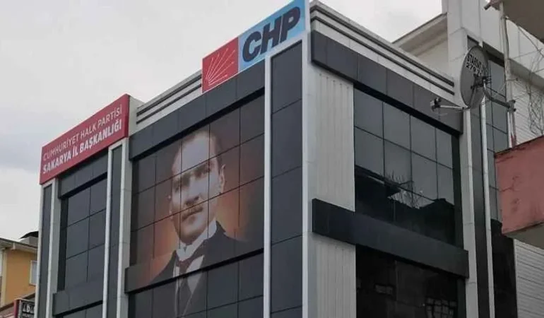 Şevki Yılmaz Gibi Bir İsimle Aile Değil, Ancak Nefret Dili Yayılır