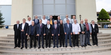 vali-dogan-eski-baskanlara-alacaklari-sordu_