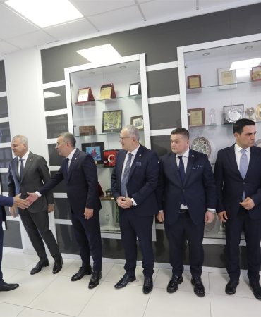 5380df5bf73243dc9504f3554702050644bb8fe0e7a3437b9e066d9d9ad3cfdf