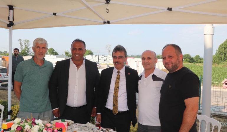 Akgün Çelik Prefabrik’ten 7’nci geleneksel aile buluşması; ev yaptıran müşterilerine teşekkür, çekilişle mutluluk, protokolle güç birliği