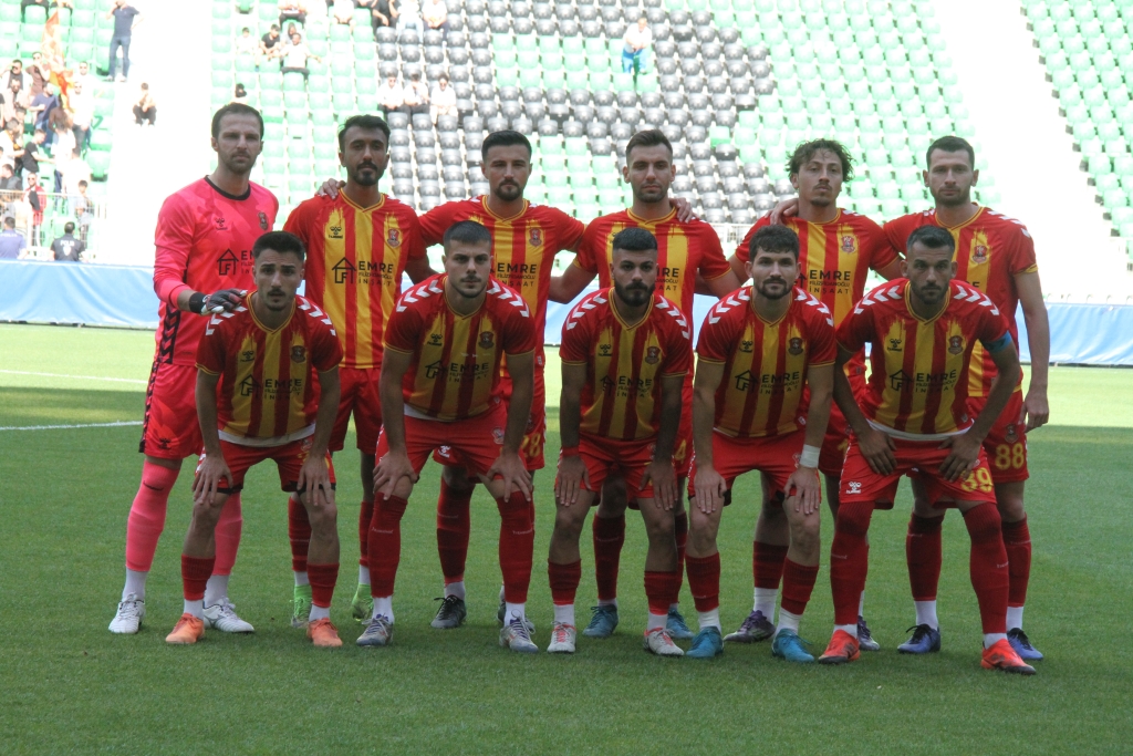 Karasuspor, As Akyazıspor’u farklı mağlup etti