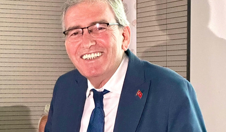 yaşar