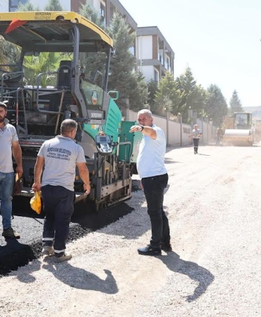 Serdivan;da Ulaşım Konforunu Artıran Asfalt Çalışmaları Sürüyor