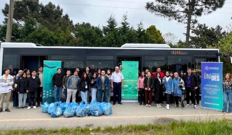 Önce doğayı temizlediler sonra tadını çıkardılar