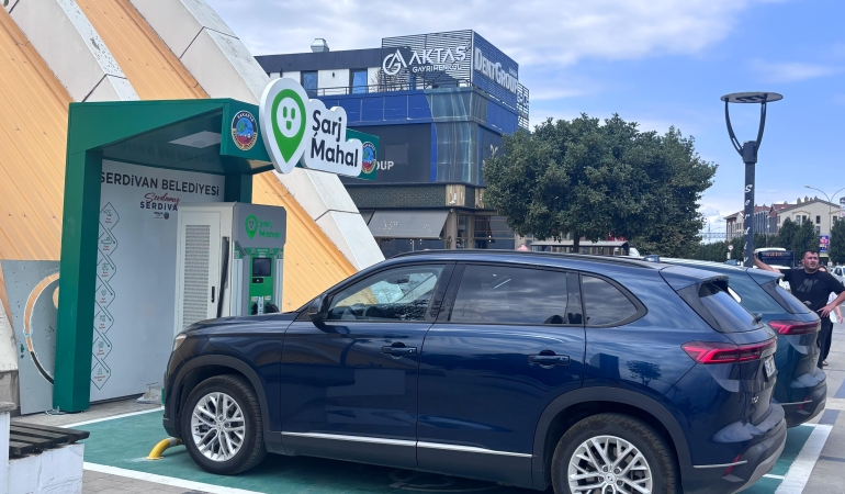 Serdivan’da Elektrikli Araç Altyapısında Yeni Dönem