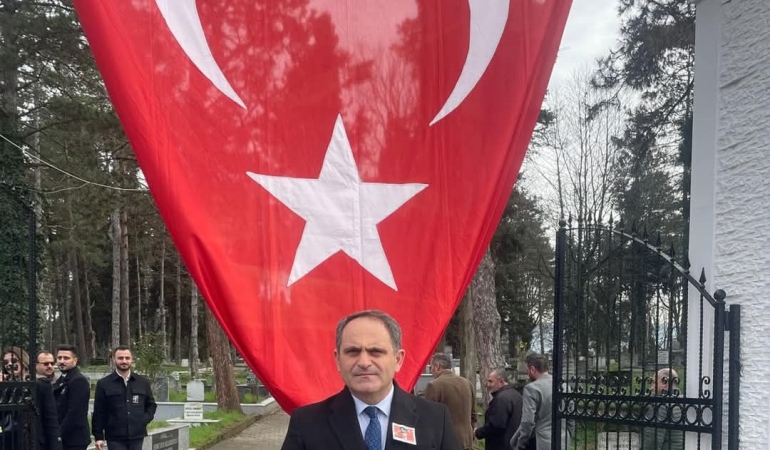 Ecevit Keleş2