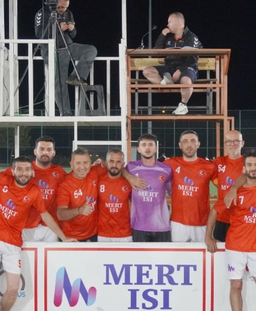 c0340bb1-60a1-4476-bfae-2ef796245911