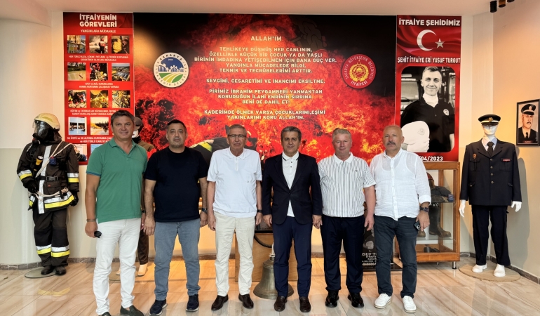 SAKARYA ASKF’DEN BÜYÜKŞEHİR İTFAİYESİNE VE YANGIN KAHRAMANLARINA ANLAMLI ZİYARET