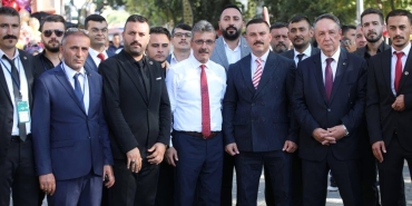BAŞKAN ŞENOL DİNÇ SÖĞÜT’TE ŞENLİK PROGRAMINA KATILDI (1)