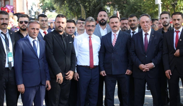 BAŞKAN ŞENOL DİNÇ SÖĞÜT’TE ŞENLİK PROGRAMINA KATILDI (1)