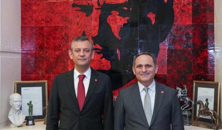 Ecevit Keleş1
