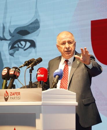 Prof. Dr. Ümit Özdağ,