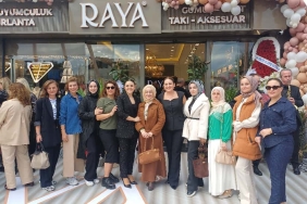 Serdivan’da ışıltılı bir açılış; Raya Kuyumculuk hizmete girdi 1 1000851946