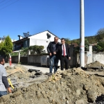 BAŞKAN ŞENOL DİNÇ, DEĞİRMENDERE’DE DOĞALGAZ ÇALIŞMALARINI İNCELEDİ (3)