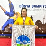 Ece Zurnacı
