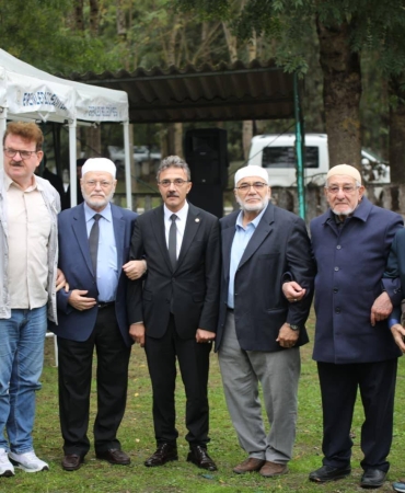 HAFIZ HASAN HOCA DUALARLA ANILDI (3)