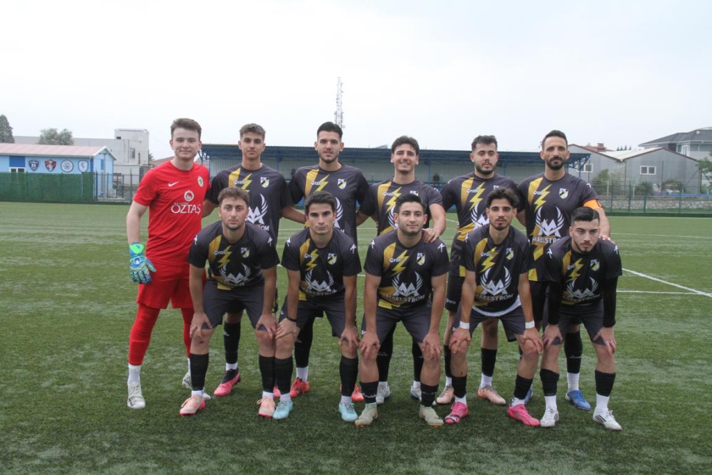 Şeker bir attı üç aldı 1-0 Serdivan beraberlikten oldu.