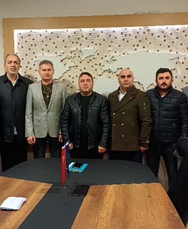 thumbnail_1000791090