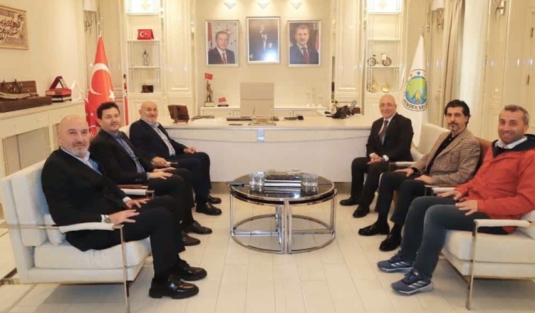 thumbnail_1000797928