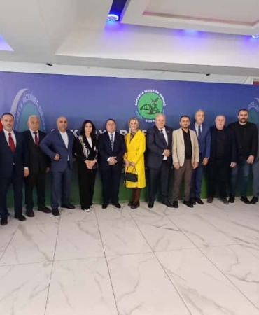 thumbnail_1000855956