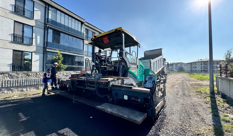 Serdivan’da Yol Çalışmaları Hız Kesmiyor