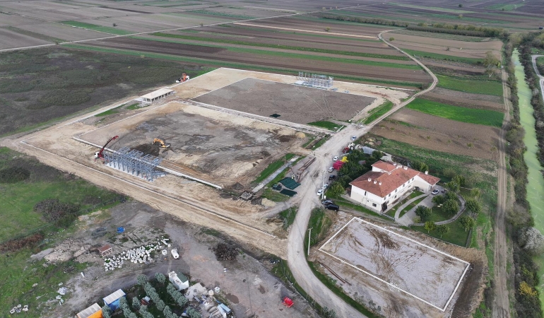 FİFA standartlarında olacak spor tesisinde çalışmalar hızla devam ediyor  “Sakarya’nın her köşesinde gençlerimiz için spor tesisleri kazandırıyoruz”