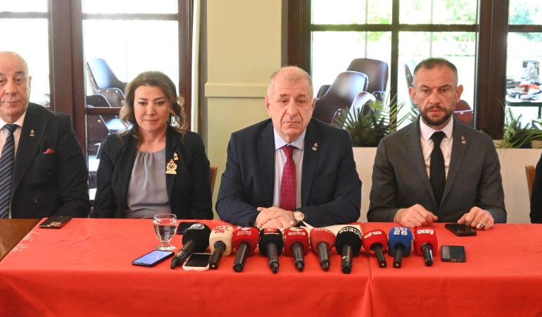 Prof. Dr. Ümit Özdağ,