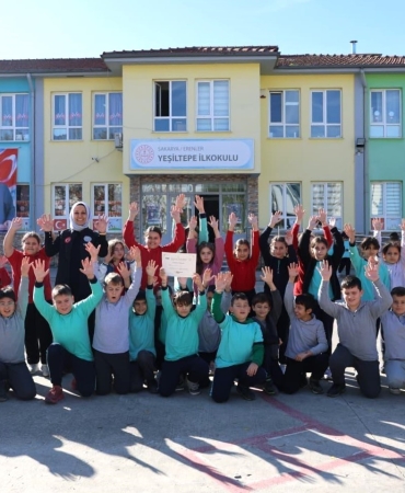 thumbnail_ERENLER’DE 12 OKULU KAPSAYAN AFET FARKINDALIK EĞİTİMLERİ BAŞLADI (3)