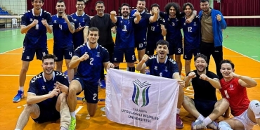 SUBÜ’den voleybolda çifte birincilik