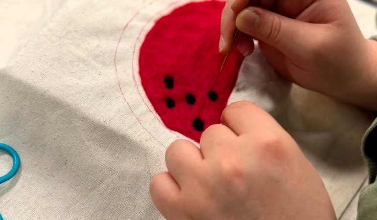 SUBÜ öğrencileri keçe üretimini deneyimledi