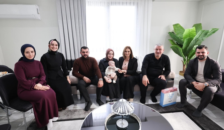 Serdivan’da Sosyal Destekler Hız Kesmiyor: Ekipler Sahada, Başkan Vatandaşın Yanında