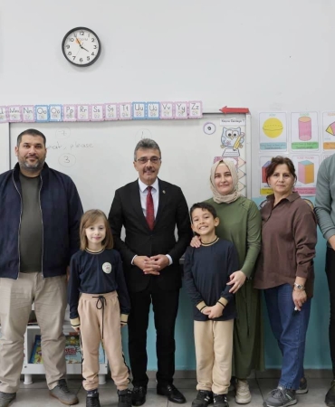 BAŞKAN ŞENOL DİNÇ O ÖĞRENCİNİN SÖZÜNÜ YERİNE GETİRDİ (1)