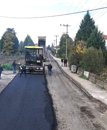 KAYALAR REŞİTBEY’DE YOLLAR YENİLENİYOR (1)