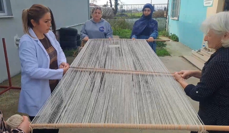 3 Bin Yıllık Yağcı Bedir Halısı, Serdivan’da Geleceğe Taşınıyor