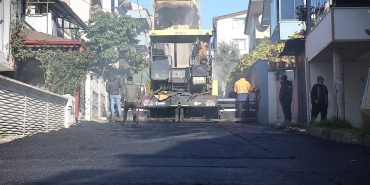 thumbnail_ERENLER BELEDİYESİ ASFALTTA HIZ KESMİYOR (2)