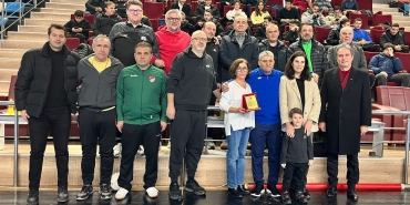 05f0dfea-60d7-4064-a156-0a40d1f6e0cf