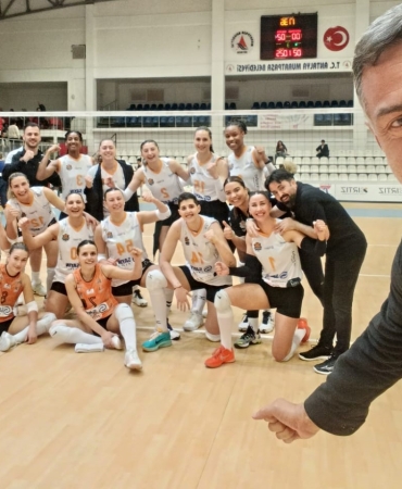 8ebb84df-a76f-40d3-8a47-43d5d8ba4bd9