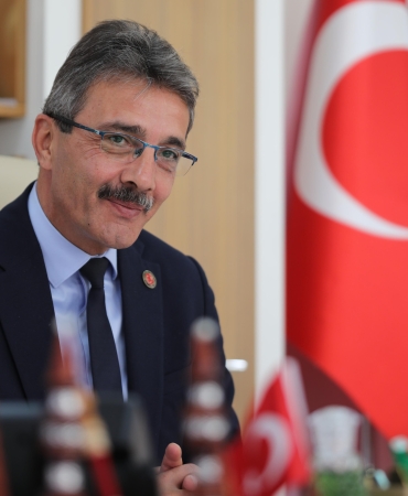 Erenler Belediye Başkanı Şenol Dinç